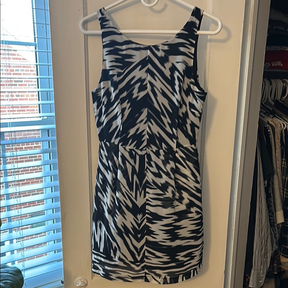 Black and White Patterned Women's Dress